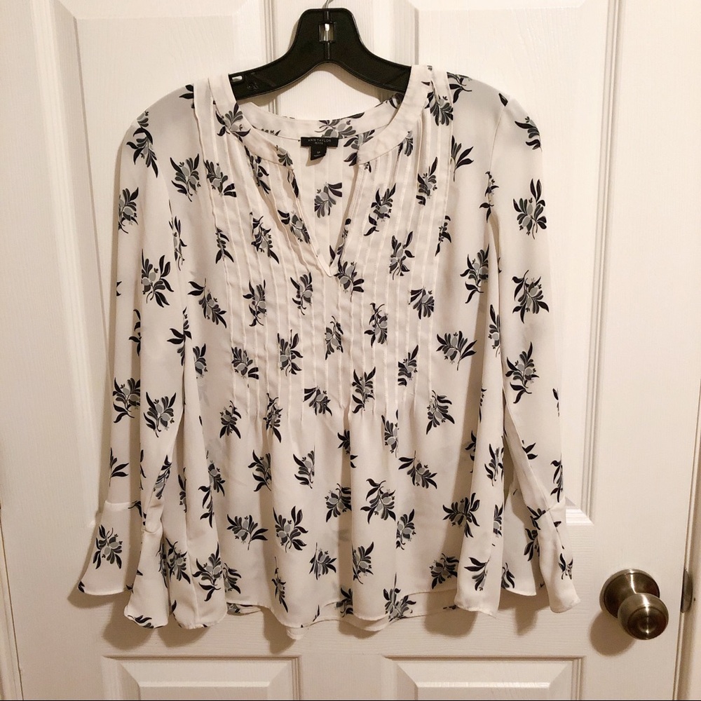 Ann Taylor floral top